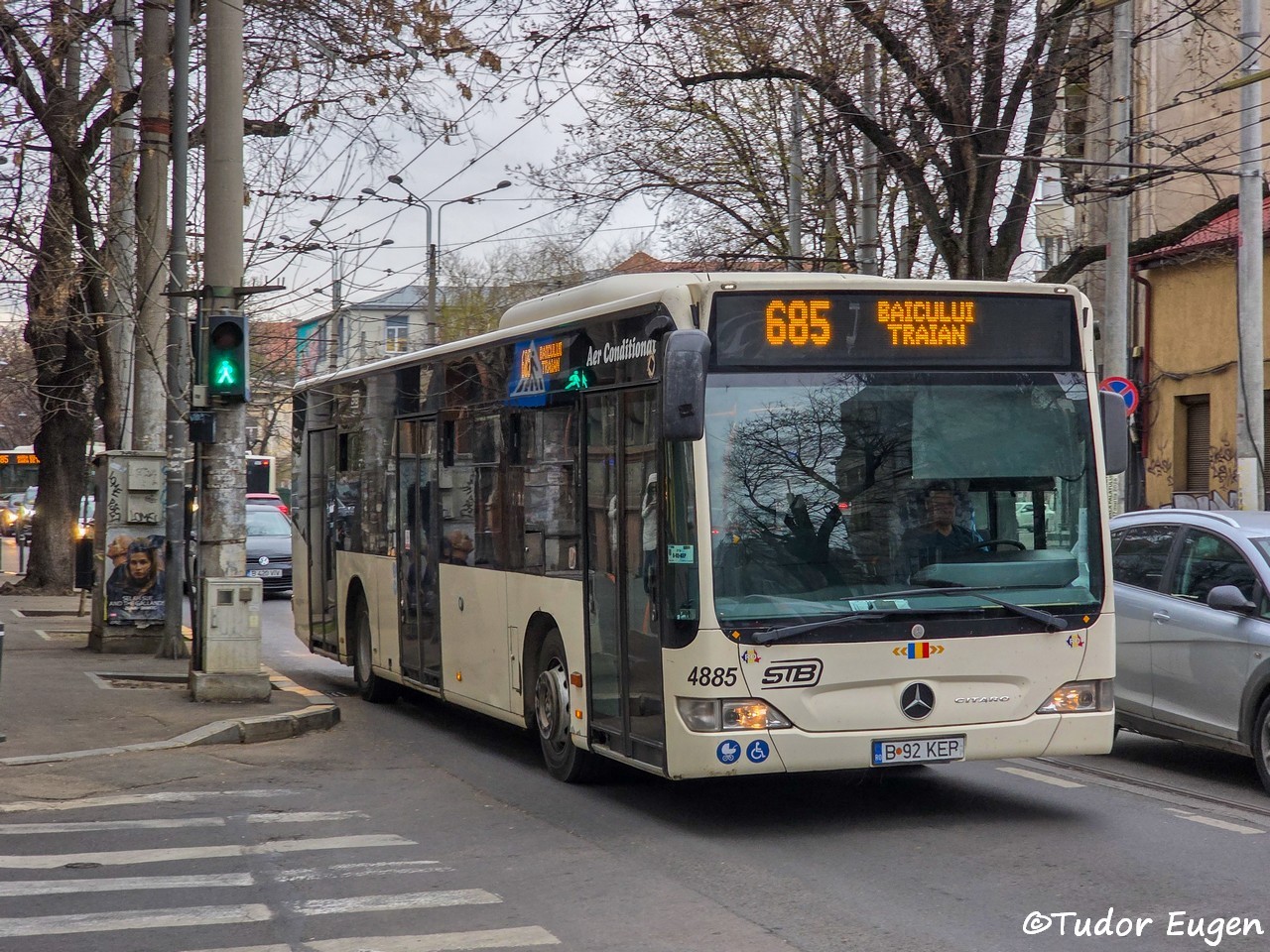4885.jpg