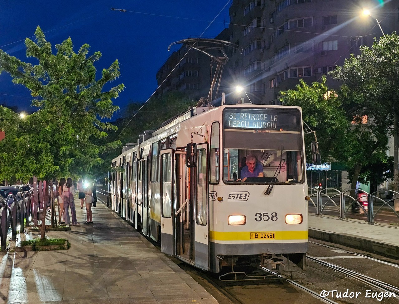 358.jpg