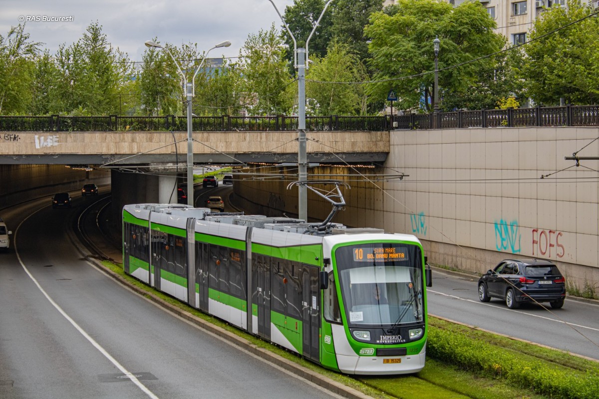3835 - 10.jpg