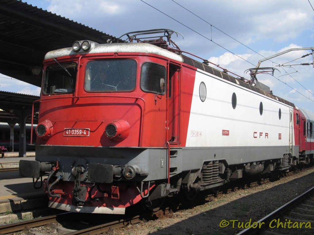 41-0359-4.jpg