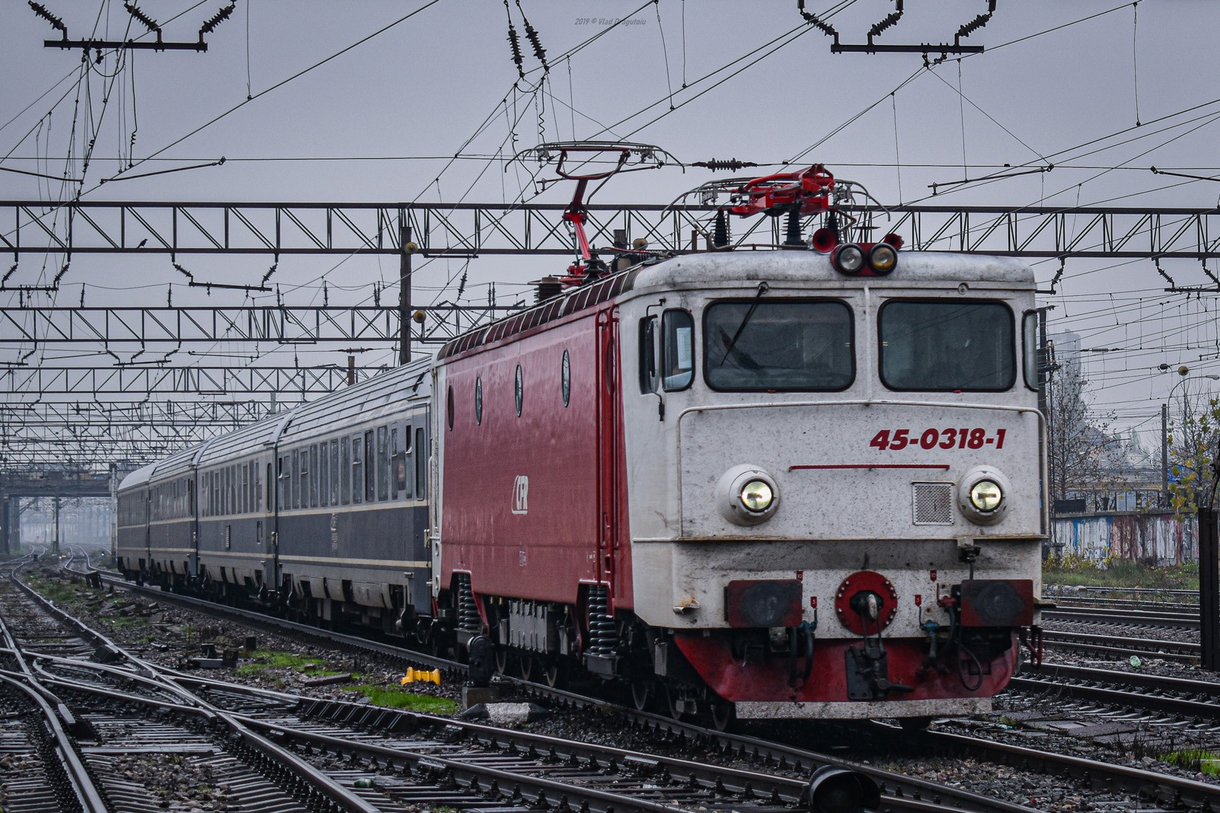 45-0318-1 - Bucuresti Nord - IR1574 Galati-Bucuresti Nord -25.11.2019.JPG