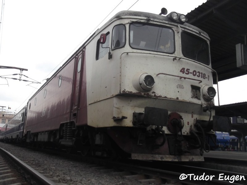 318 - 2011.jpg